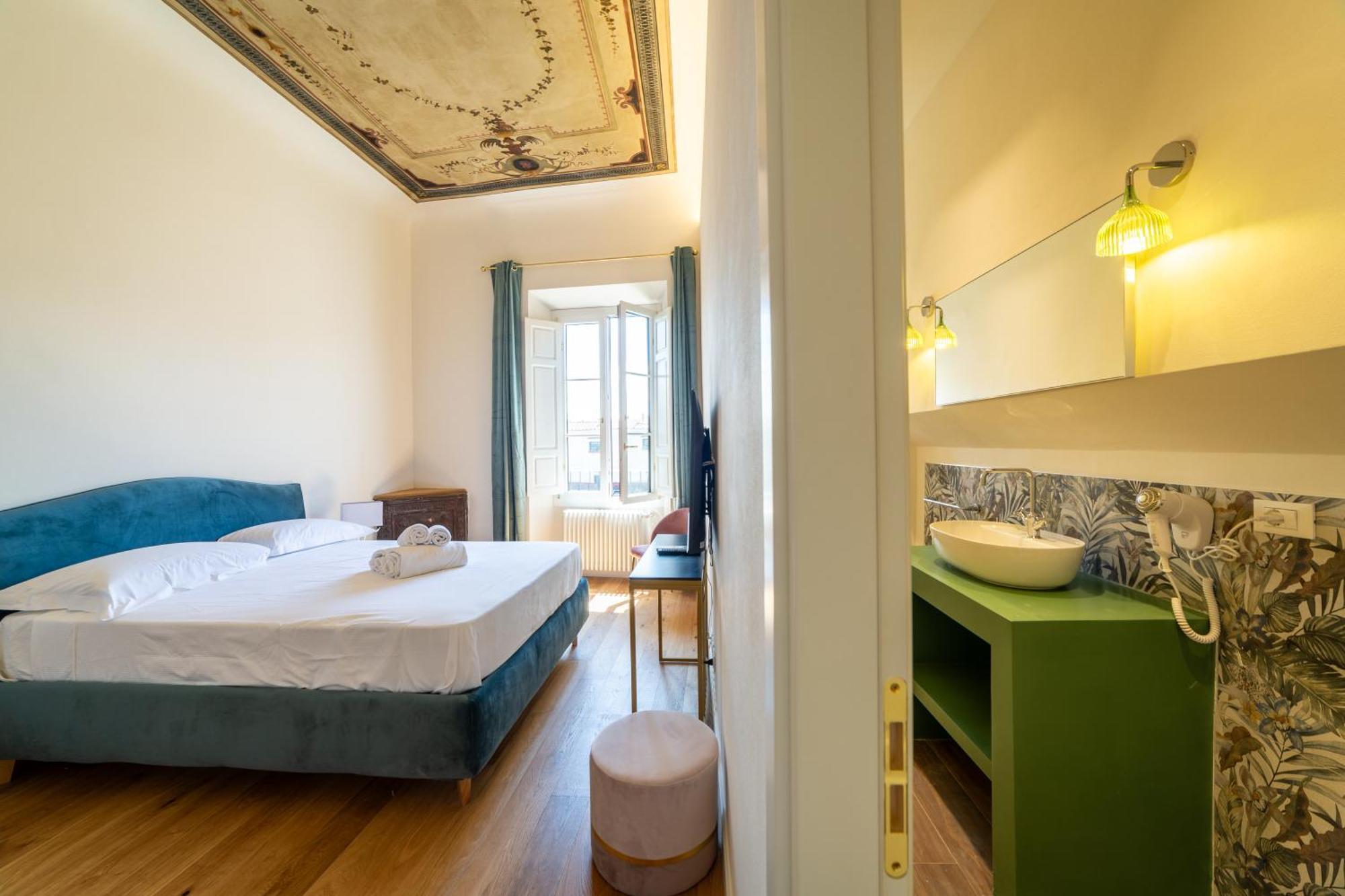 Hotel Residenza D'Epoca Palazzo Salviati Quaratesi à Florence Extérieur photo